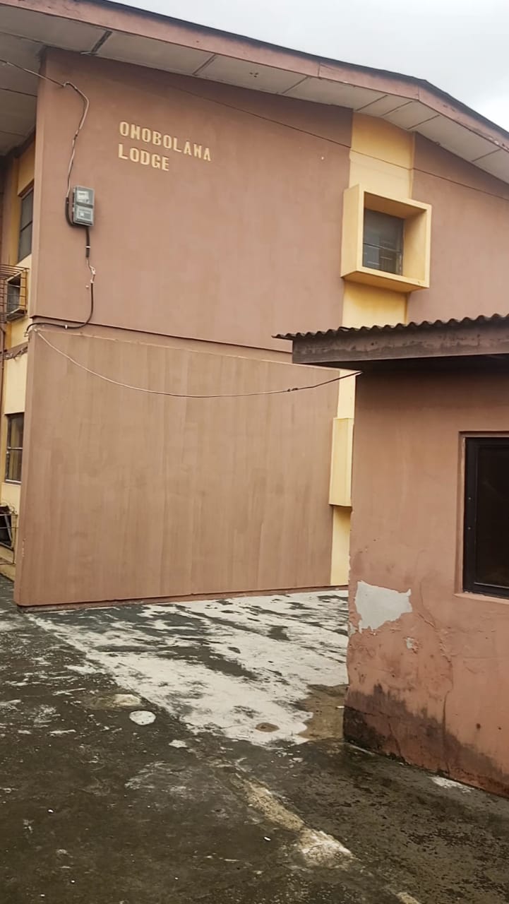 SPACIOUS 6-BEDROOM DUPLEX IN ILUPEJU, LAGOS