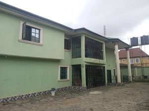 FOR SALE: Spacious and neatly used Five (5) Bedroom detached duplex with other appurtenances on a land size of 496.66sqm @ Morebise Street, Ipaja, Lagos