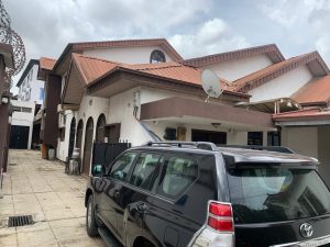 FOR SALE: 6 bedroom detached house at Iju, Lagos, Nigeria