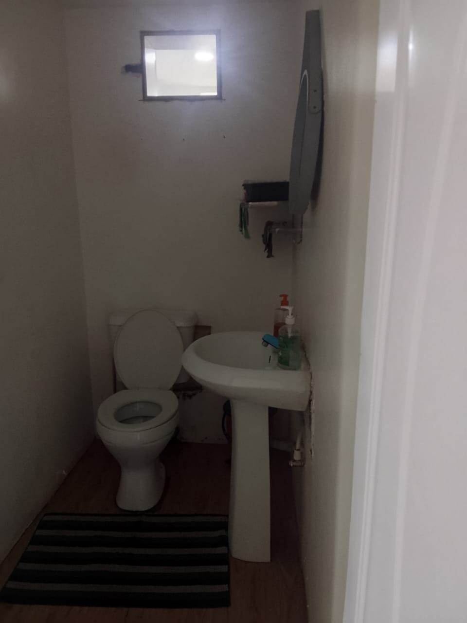 TO LET | 2-BEDROOM FLAT APARTMENT