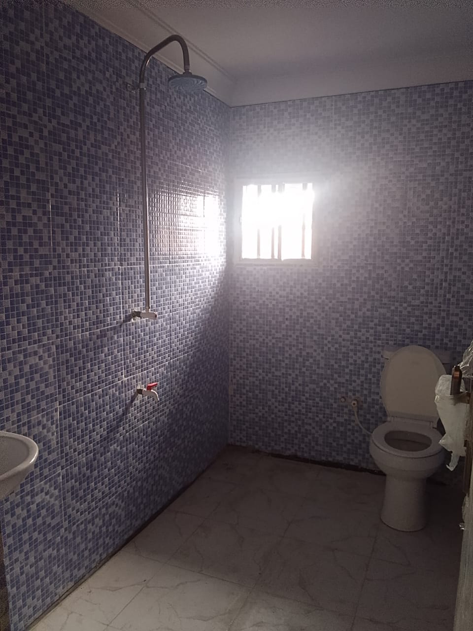 TO LET | 2-BEDROOM FLAT APARTMENT