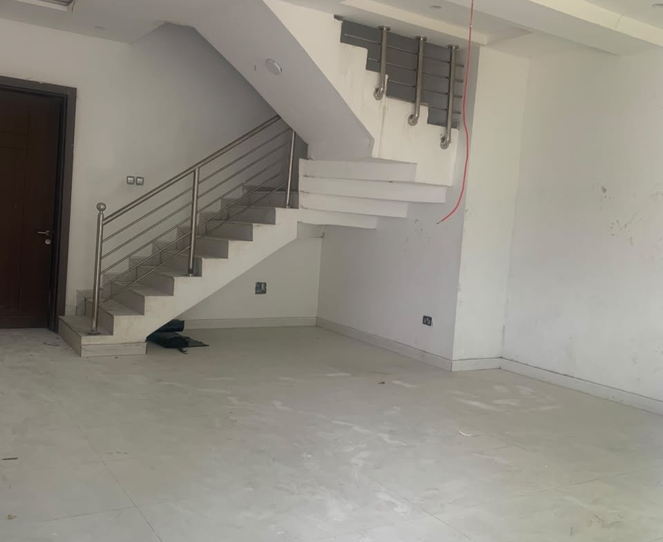 AVAILABLE FOR LETTING | ANTHONY, LAGOS