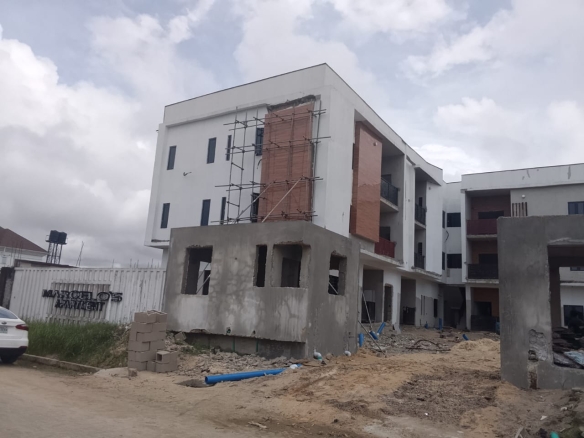 FOR SALE | 2-BEDROOM APARTMENT