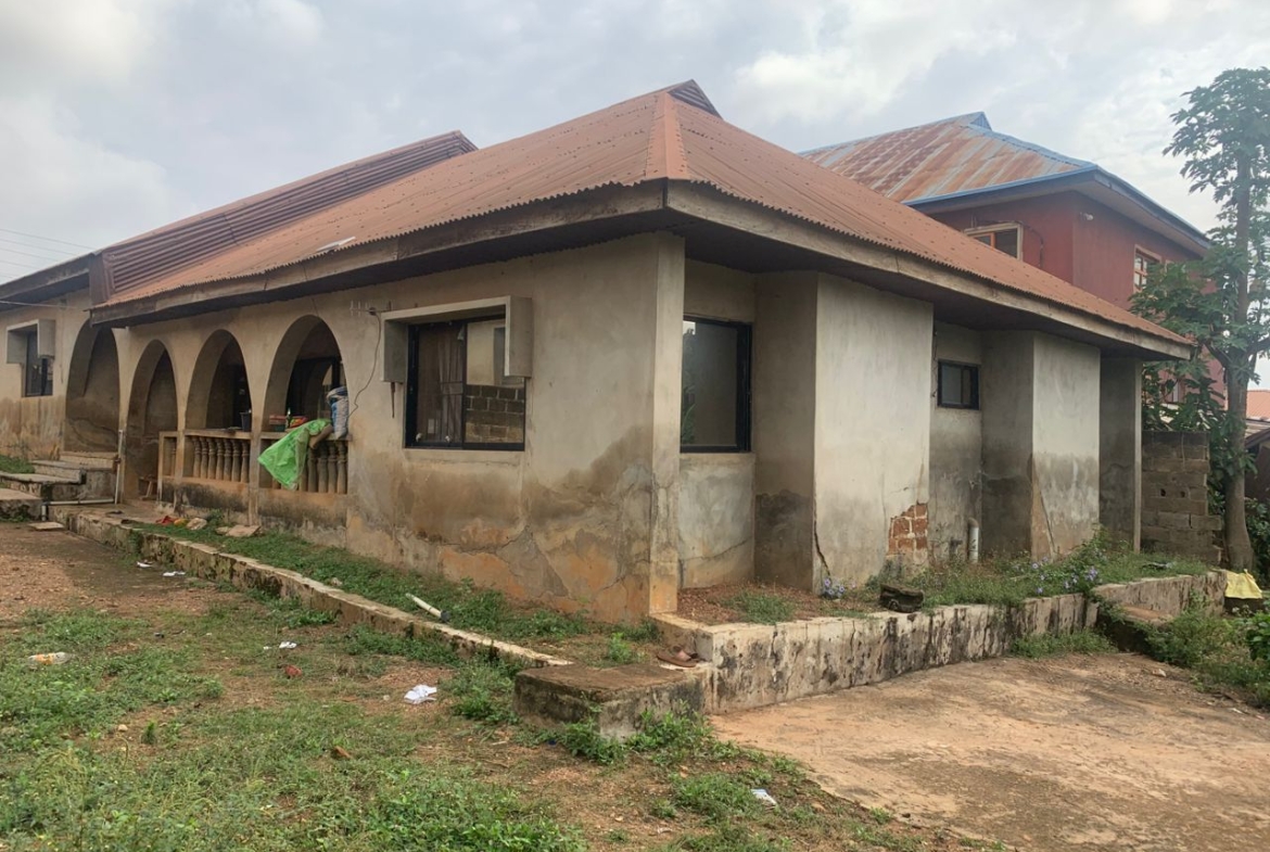 Solid and Well-Maintained Bungalow with Two 3-Bedroom Flats