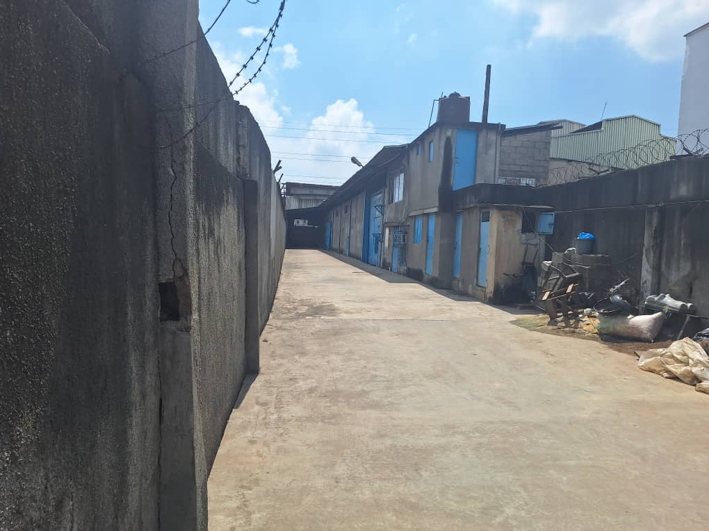Vacant 30,000 Sq. Ft. Warehouse on 3,950 Sq. M. Land Along Ikorodu Road